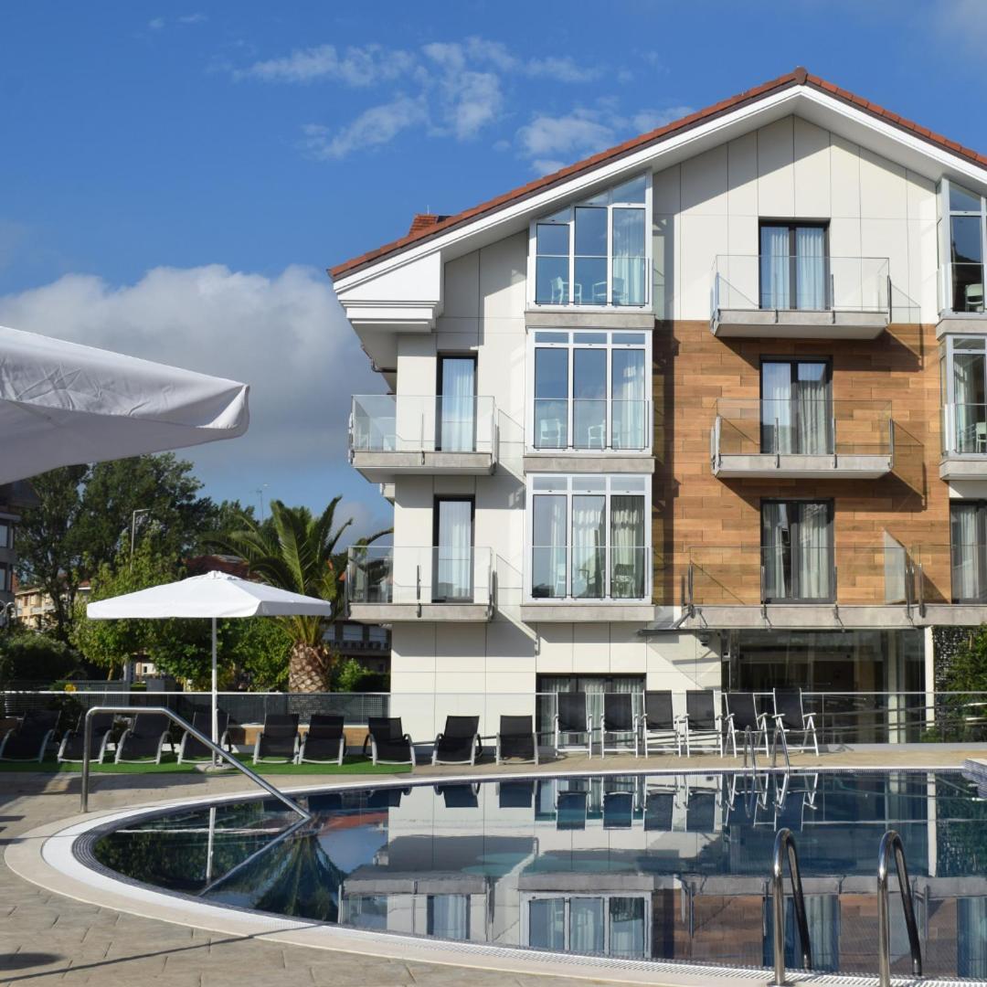 Playa Joyel Family Rooms Noja Zewnętrze zdjęcie